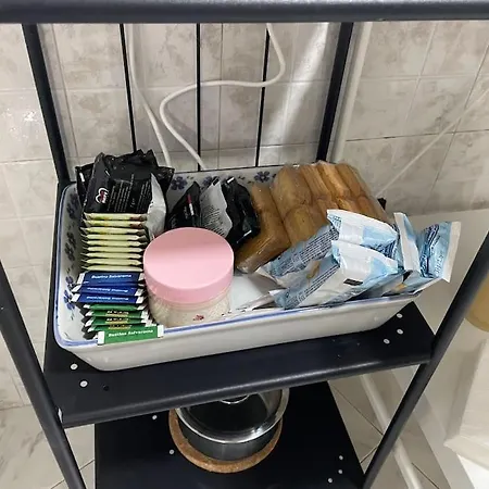 Apartment Emyesabi Neapel